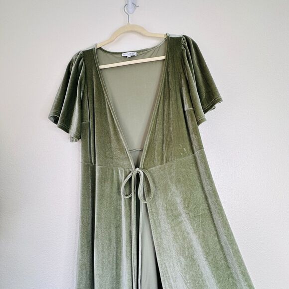 Baltic Born Light Sage Green Velour Short Flutter Sleeve Maxi Wrap Dress XS - Picture 6 of 16